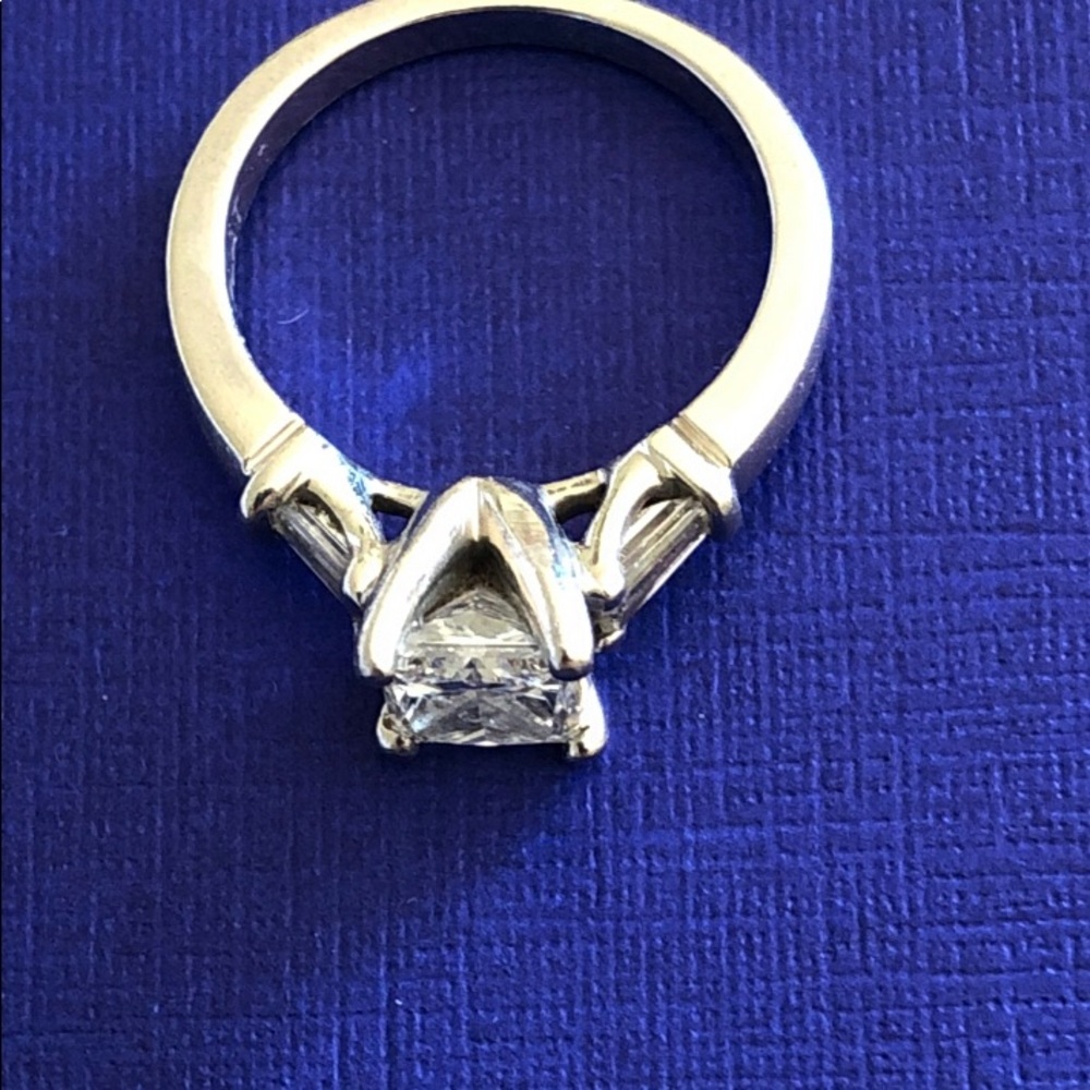 1.33 Carat Princess Cut w/Baguette Ring-Platinum - Picture 6 of 10